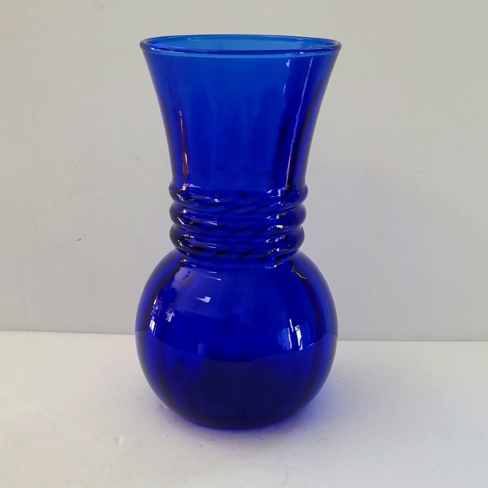 Vintage Indiana Glass Vase